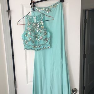 Elegant Prom or Special Occasion Gown